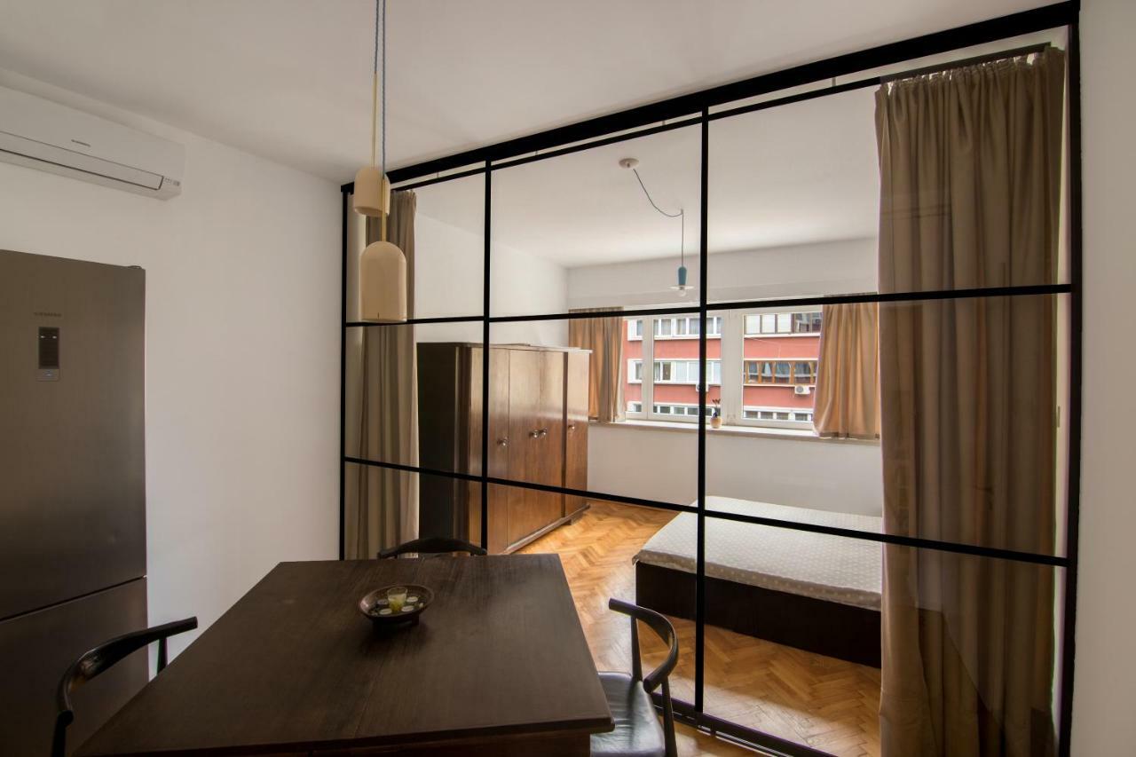 Design Apartment In Sofia Top City Center Экстерьер фото